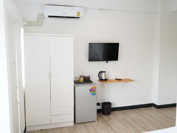 RoomQuest IT Square Don Mueang Airport 2*