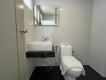 RoomQuest IT Square Don Mueang Airport 2*