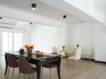 RoomQuest IT Square Don Mueang Airport 2*