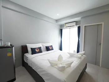 RoomQuest IT Square Don Mueang Airport 2*
