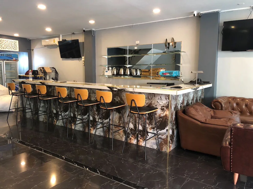 The Freelancer Hotel 2*