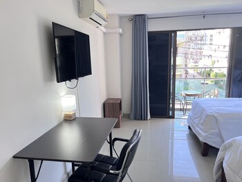 The Freelancer Hotel 2*