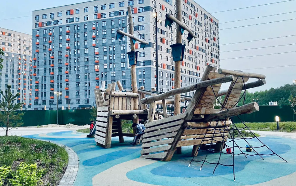 Гостим посуточно на Первооткрывателей 14 3*