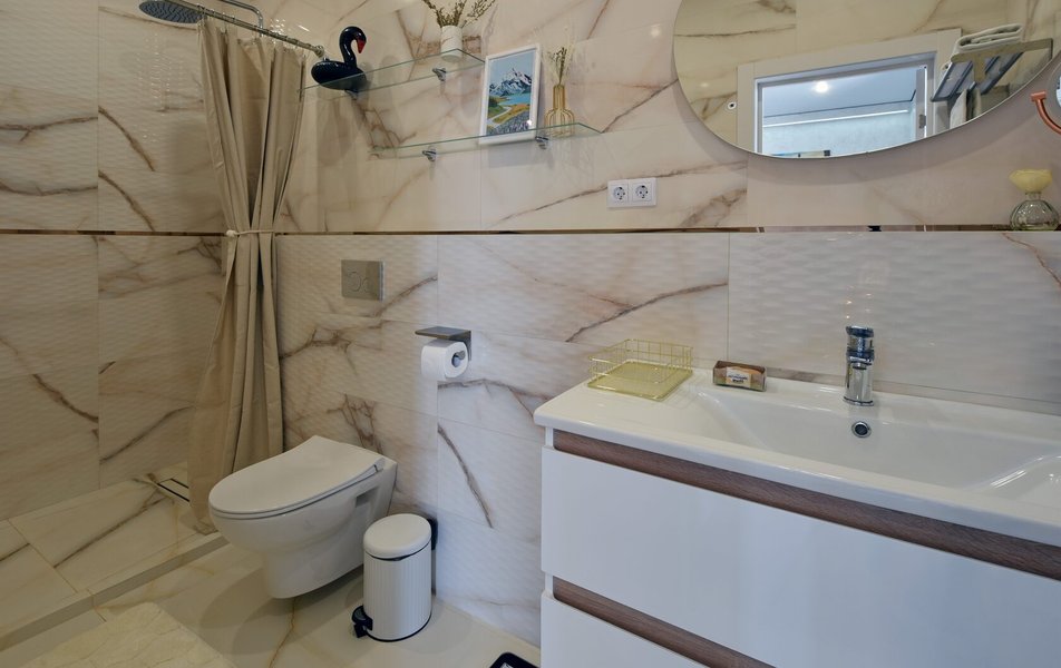 На Море 3*