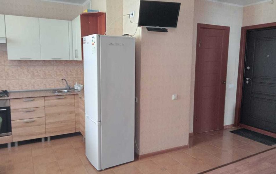 Погостим на Карпенко 4В 2*