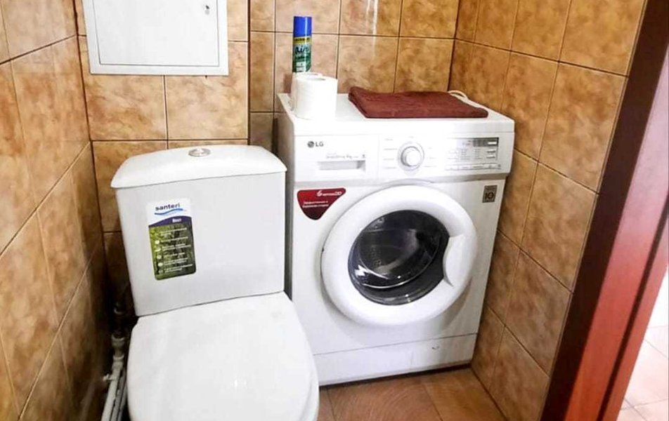 Погостим на Карпенко 4В 2*