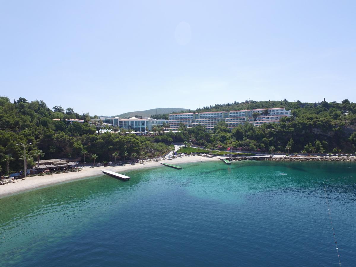 Pine Bay Holiday Resort 5*