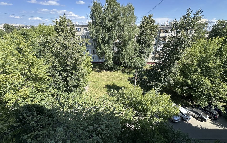 На Октября 18 3*