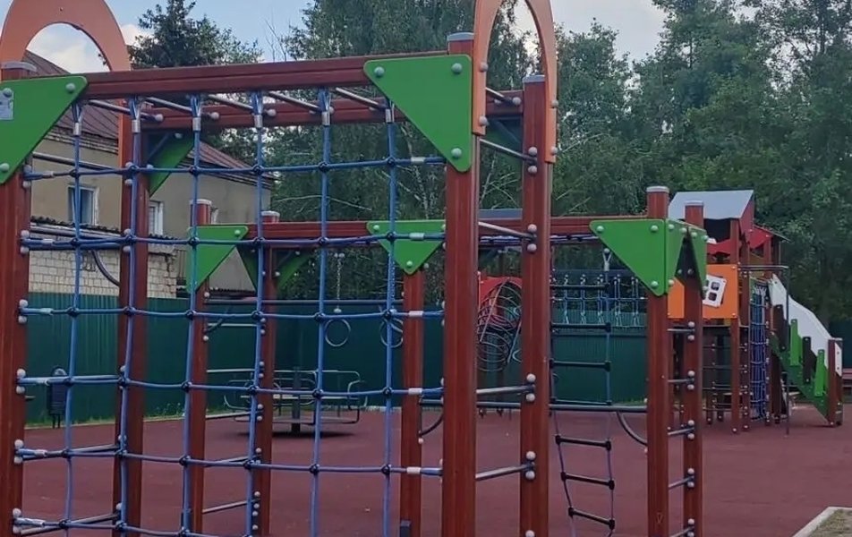 Колледжская, д 3 2*