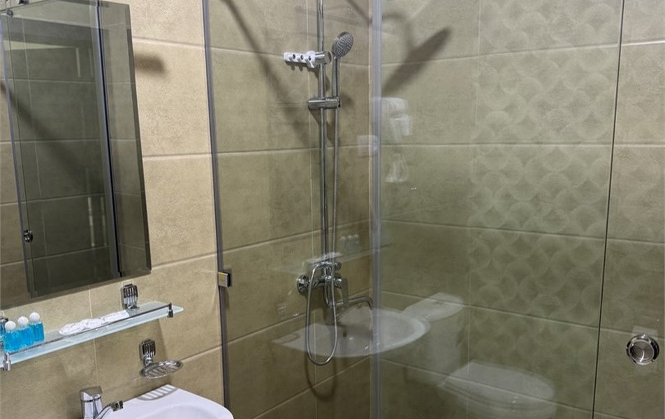 Мехран 3*