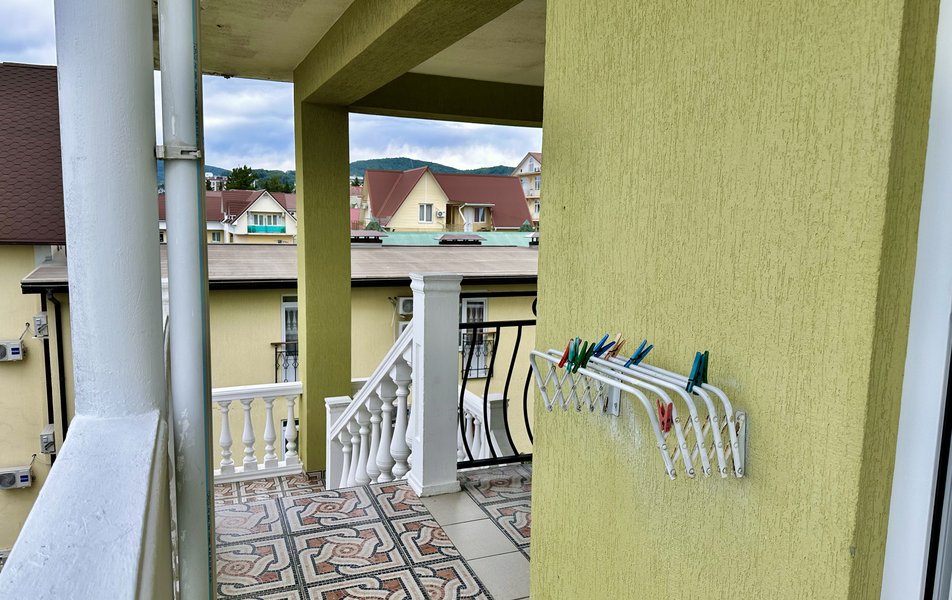 Оливия 3*
