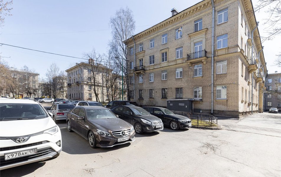 Сити Групп на Сестрорецкой 1*