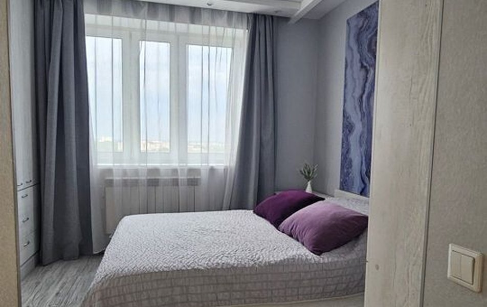 На Фурманова 27 3*