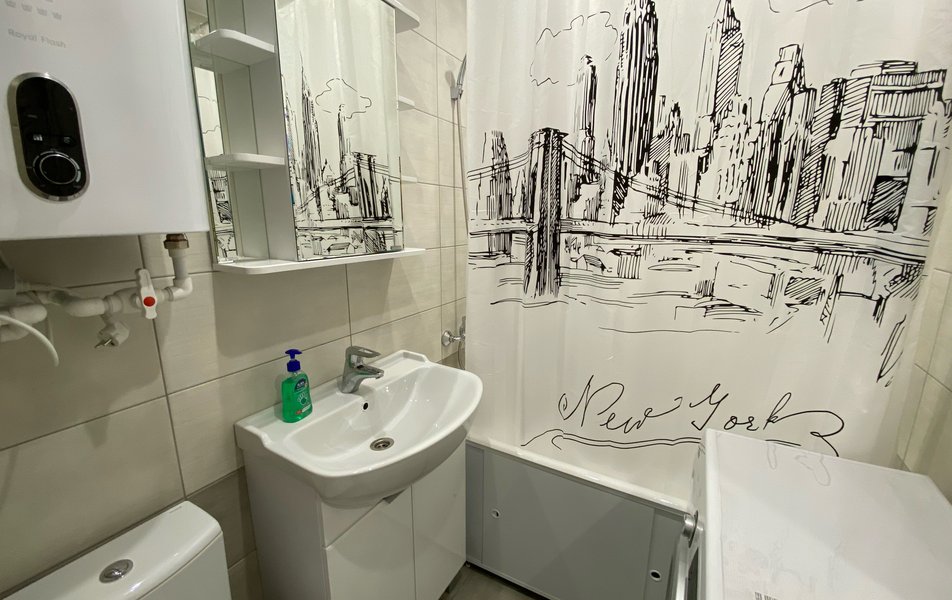 Садовый пер, д 4, кв 93 0*