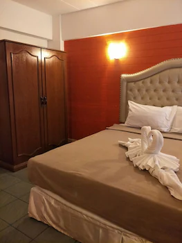 I-Inn Hotel 3*