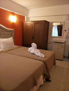 I-Inn Hotel 3*