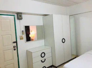 I-Inn Hotel 3*