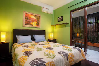Urban Haven Sanur 2*