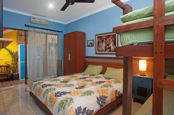 Urban Haven Sanur 2*