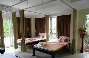 The Loft Resort Bangkok 3*