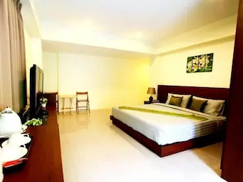 The Loft Resort Bangkok 3*