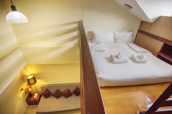 The Loft Resort Bangkok 3*