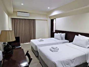 The Loft Resort Bangkok 3*
