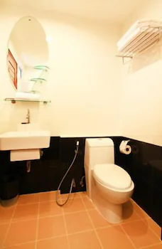The Loft Resort Bangkok 3*