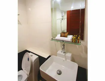 The Loft Resort Bangkok 3*