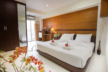 The Loft Resort Bangkok 3*