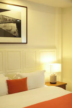 Nandha Hotel 3*