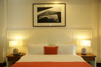 Nandha Hotel 3*