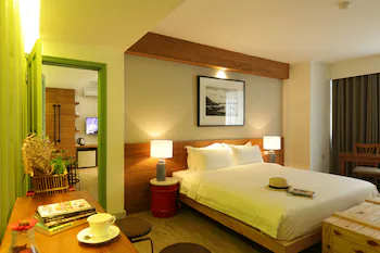 Nandha Hotel 3*