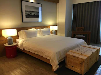 Nandha Hotel 3*