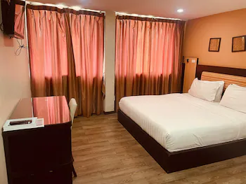 RESIDENCY HOTEL BANGKOK 3*