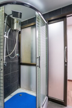 RESIDENCY HOTEL BANGKOK 3*