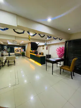 RESIDENCY HOTEL BANGKOK 3*