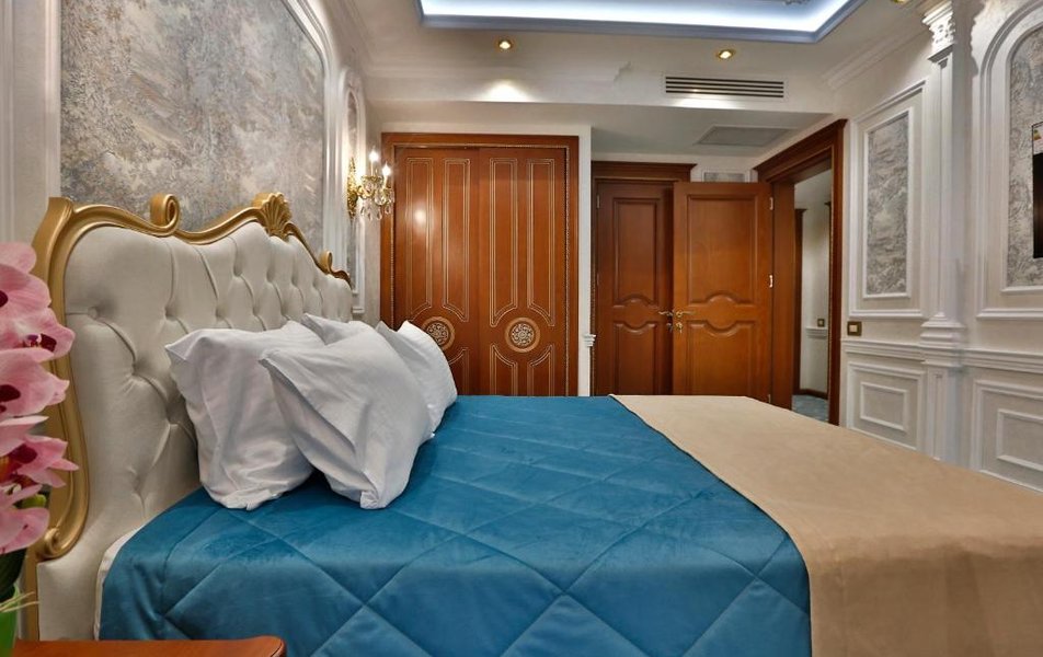 Алермо 4*
