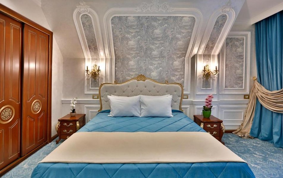 Алермо 4*