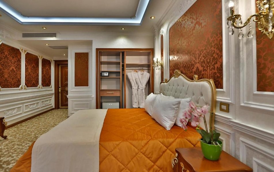 Алермо 4*