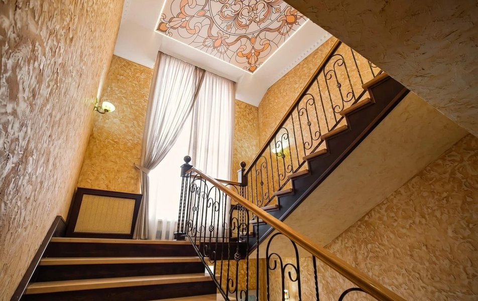 Манэ 3*