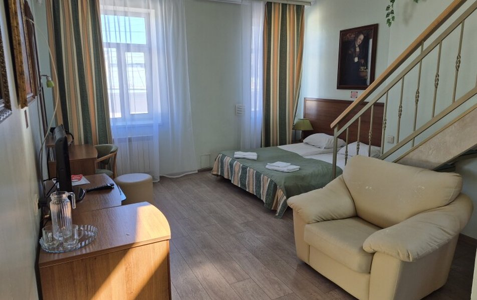 Центриссимо 3*