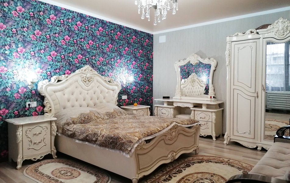София 0*