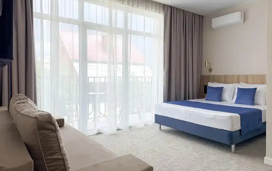 Горамель 3*