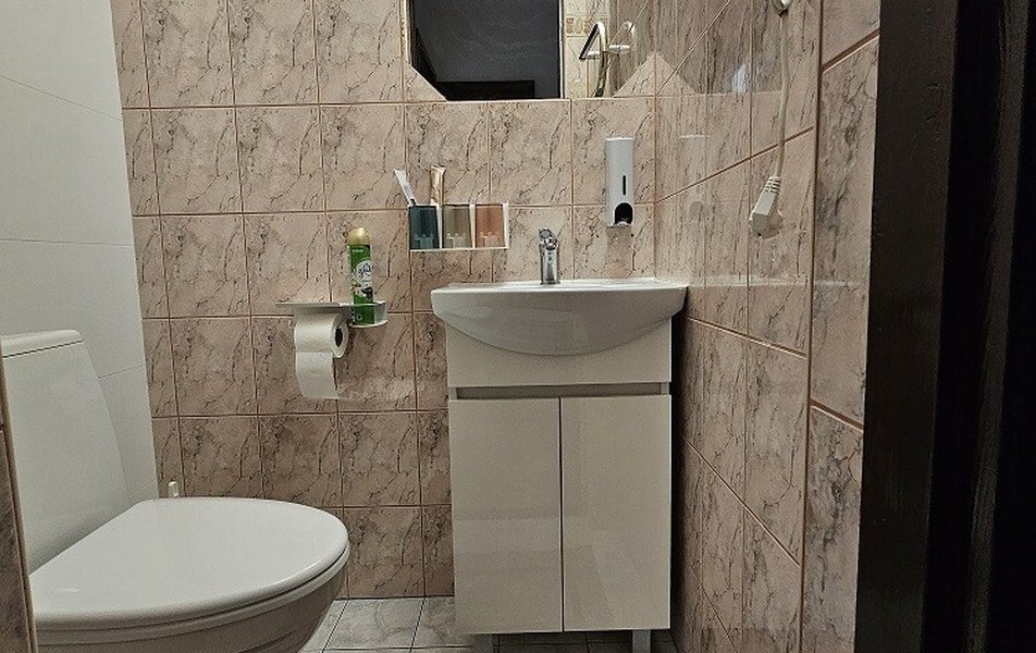 Миниотелик 3*