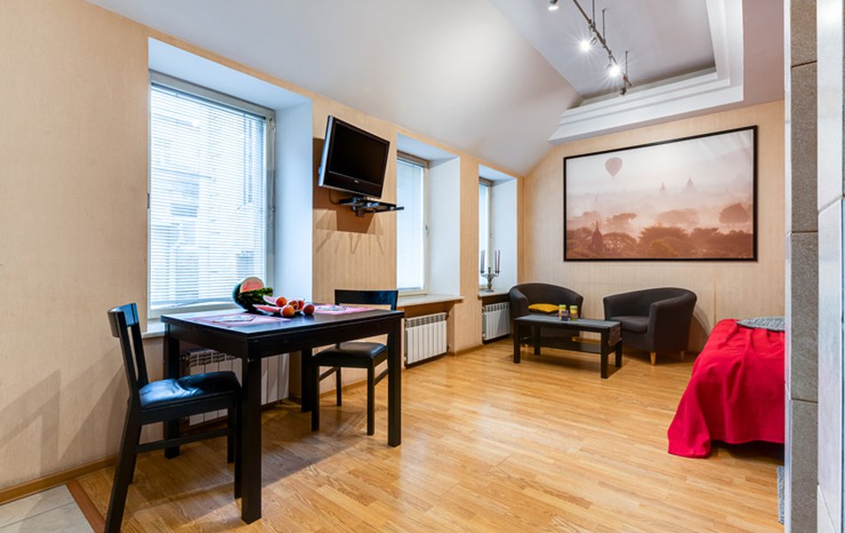 РенталСПб на Кирочной 3*