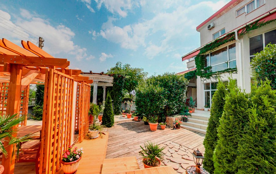 Вилла на море 2*