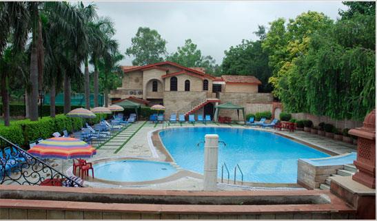 Ashok Country Resort 4*