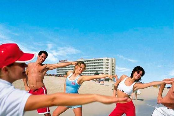 Туры в Club Hotel Riu Oliva Beach Resort