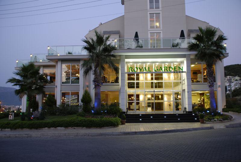 Royal Garden Hotel 4*
